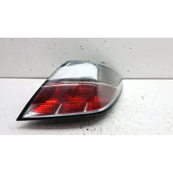 Piloto Trasero Izquierdo para Opel Astra H Gtc (A04)