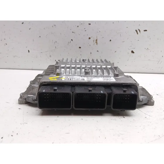 Centralita Motor Uce para Ford Focus C-Max (Dm2)