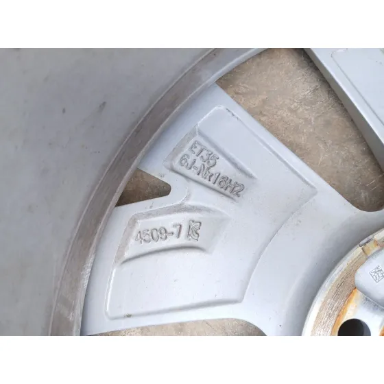 Llanta para Volkswagen T-Cross (C11, D31)