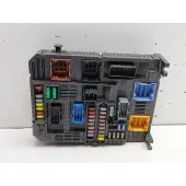 Caja Reles / Fusibles para Opel Crossland X / Crossland (P17, P2Qo)