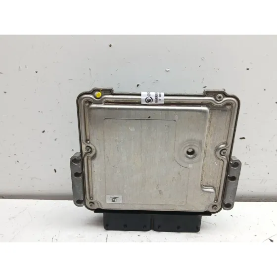 Centralita Motor Uce para Kia Venga (Yn)