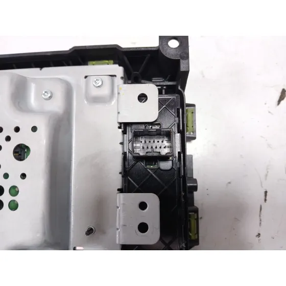 Pantalla Multifuncion para Jaguar Xe (X760)