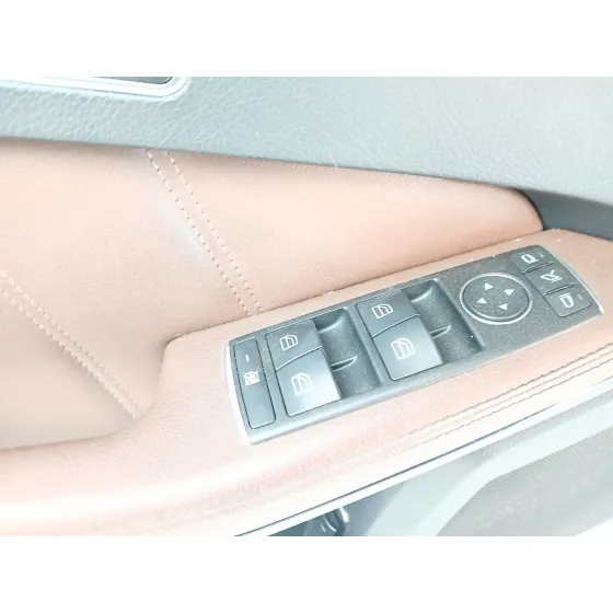 Guarnecido Puerta Delantera Izquierda para Mercedes-Benz Clase E T-Model (S212)