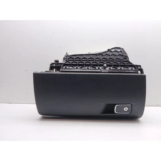 Guantera para Bmw 3 (F30, F80)