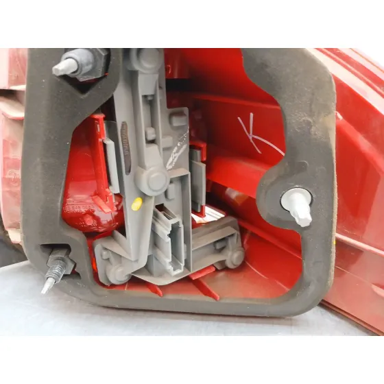 Piloto Trasero Izquierdo para Volkswagen Golf V Variant (1K5)