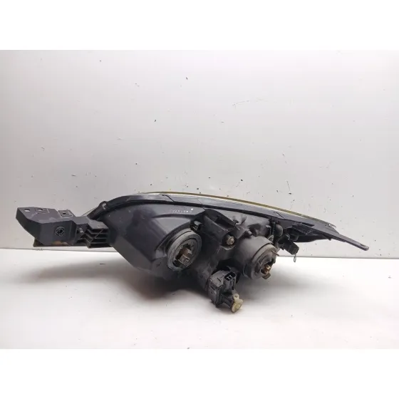 Faro Derecho para Mazda 3 (Bk)