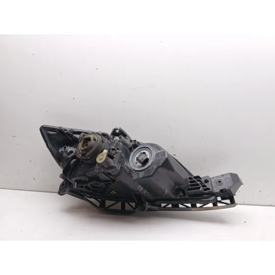 Faro Izquierdo para Mazda 3 (Bk)