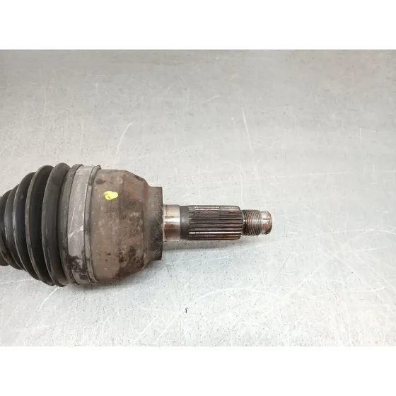 Transmision Delantera Izquierda para Mazda 3 (Bk)