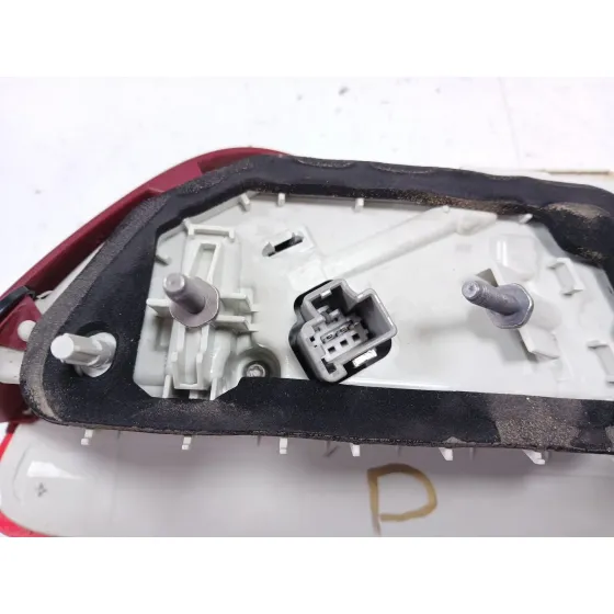 Piloto Trasero Derecho Interior para Jaguar Xe (X760)