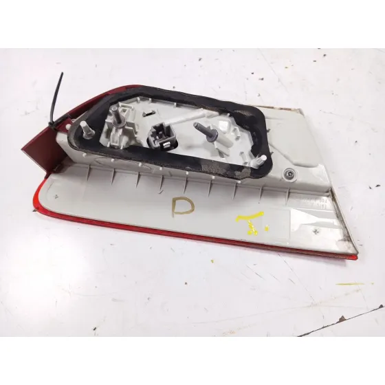 Piloto Trasero Derecho Interior para Jaguar Xe (X760)