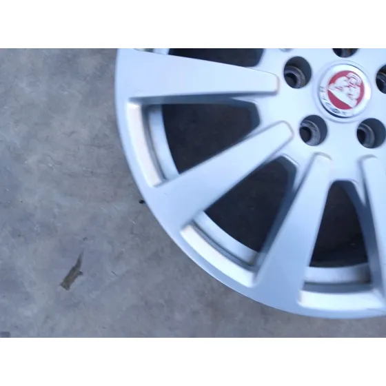 Llanta para Jaguar Xe (X760)