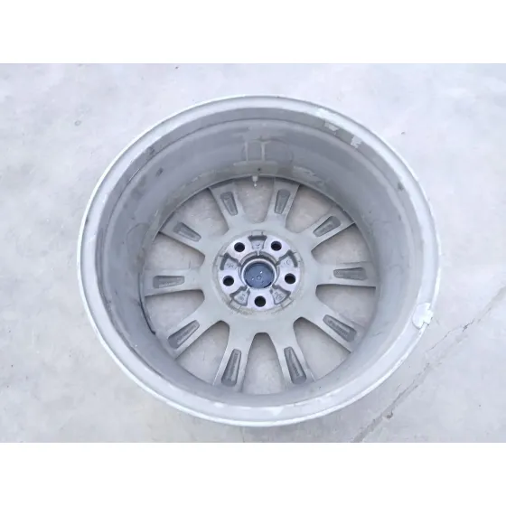 Llanta para Jaguar Xe (X760)