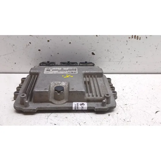 Centralita Motor Uce para Ford Fusion (Ju_)