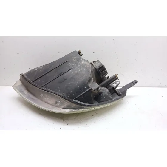 Faro Derecho para Ford Fiesta V (Jh_, Jd_)