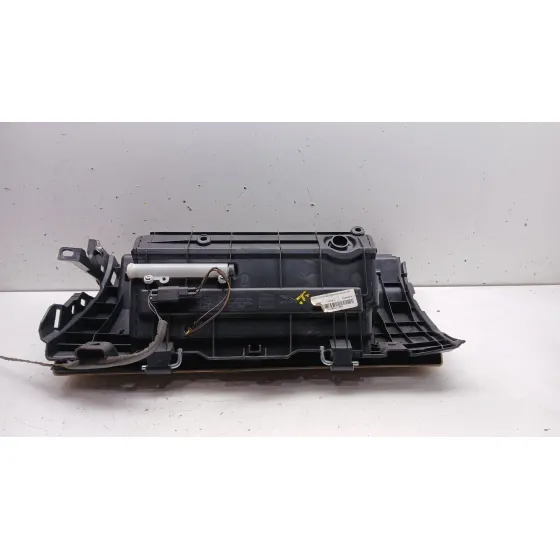 Guantera para Jaguar Xe (X760)
