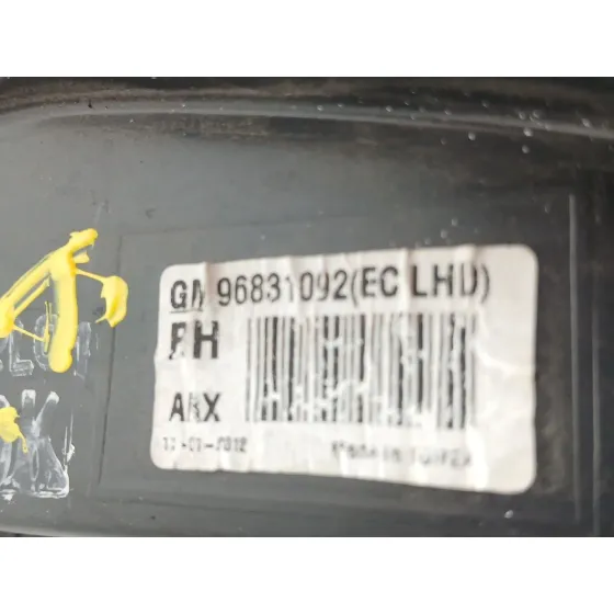 Faro Derecho para Chevrolet Aveo Sedan (T300)