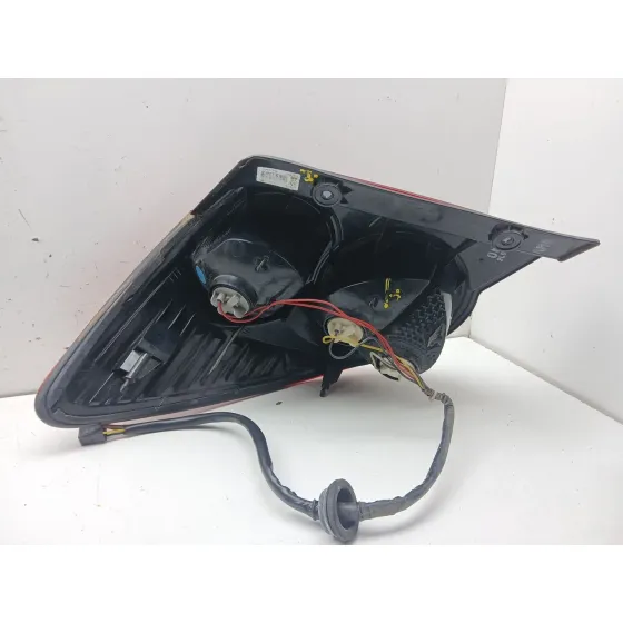 Piloto Trasero Derecho para Chevrolet Aveo Sedan (T300)