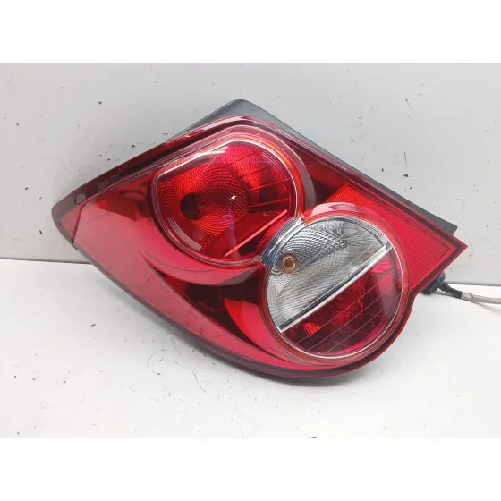 Piloto Trasero Izquierdo para Chevrolet Aveo Sedan (T300)