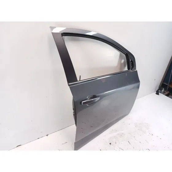 Puerta Delantera Derecha para Chevrolet Aveo Sedan (T300)