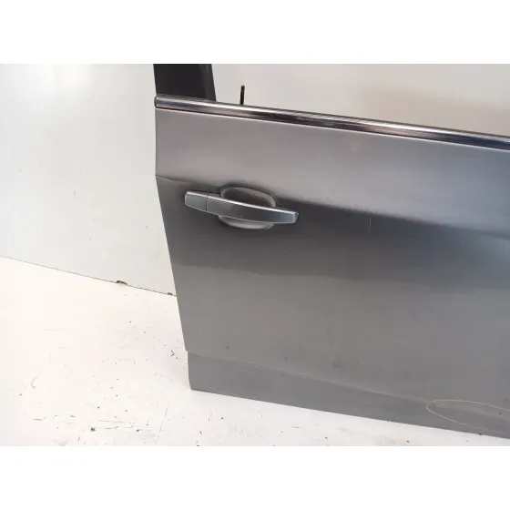 Puerta Delantera Derecha para Chevrolet Aveo Sedan (T300)