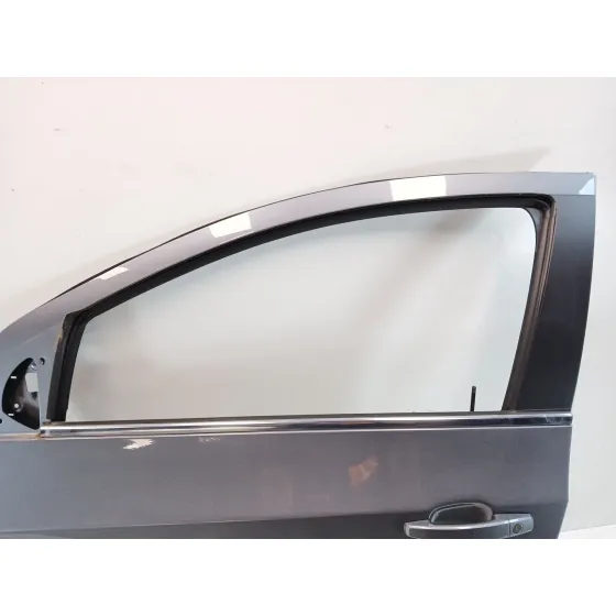Puerta Delantera Izquierda para Chevrolet Aveo Sedan (T300)