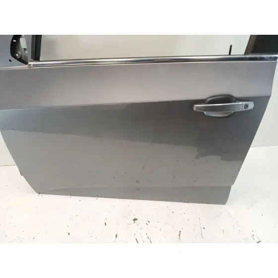 Puerta Delantera Izquierda para Chevrolet Aveo Sedan (T300)
