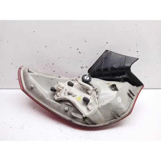 Piloto Trasero Derecho para Opel Astra J (P10)