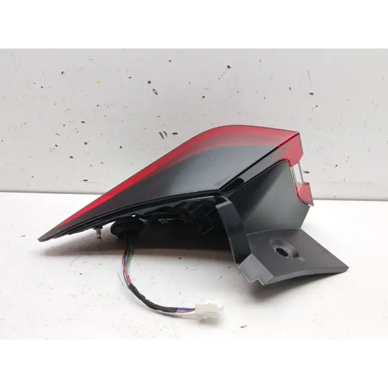 Piloto Trasero Derecho para Nissan Juke (F16_)