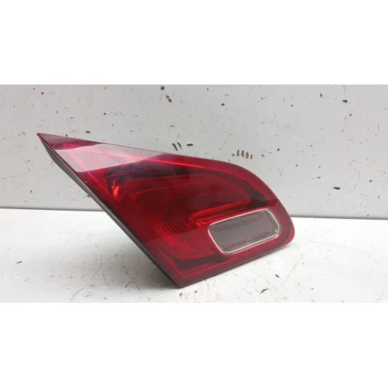 Piloto Trasero Izquierdo Interior para Opel Astra J (P10)