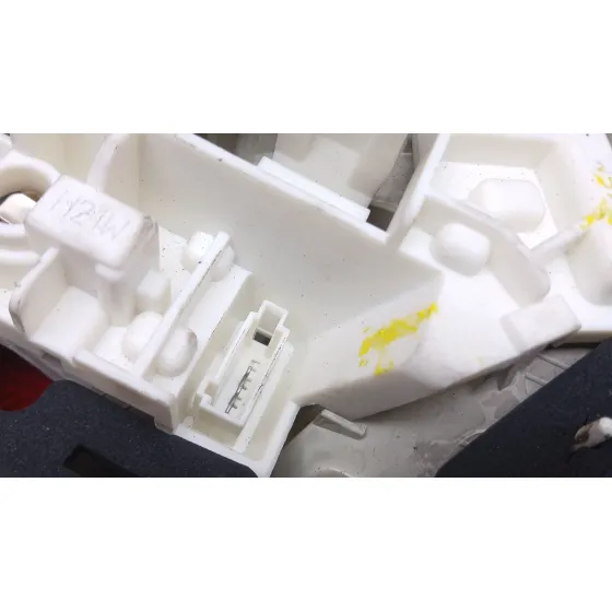 Piloto Trasero Izquierdo Interior para Opel Astra J (P10)