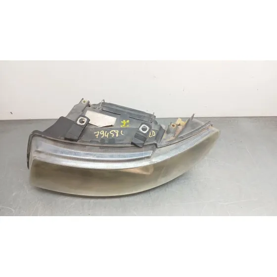 Faro Izquierdo para Seat Leon (1M1)