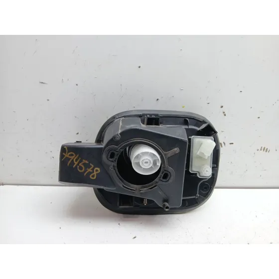Tapa Exterior Combustible para Nissan Juke (F16_)