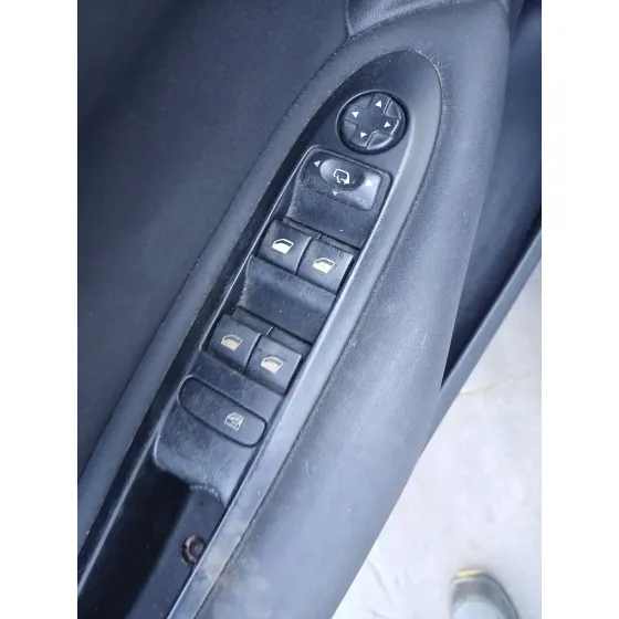 Mando Elevalunas Delantero Izquierdo para Citroën C4 Ii (Nc_)