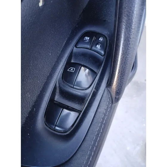 Mando Elevalunas Delantero Izquierdo para Nissan Qashqai Ii (J11, J11_)