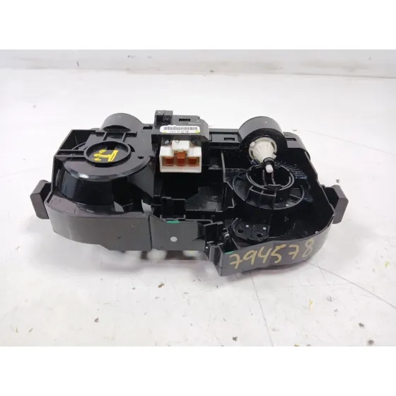 Mando Calefaccion / Aire Acondicionado para Nissan Juke (F16_)