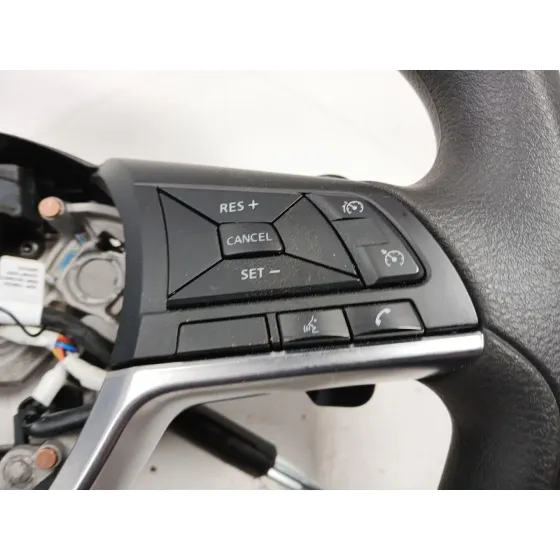 Volante para Nissan Juke (F16_)