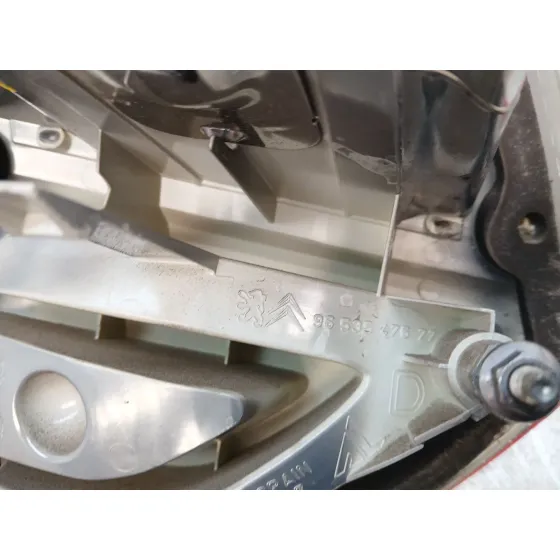 Piloto Trasero Derecho Interior para Citroën C4 Picasso I Monospace (Ud_)