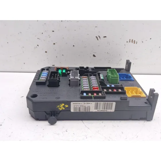 Caja Reles / Fusibles para Citroën C4 Ii (Nc_)