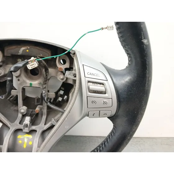 Volante para Nissan Qashqai Ii (J11, J11_)