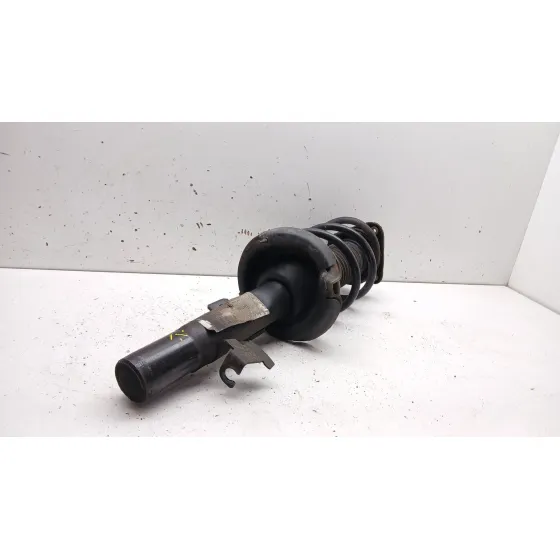Amortiguador Delantero Derecho para Volvo V40 Hatchback (525)