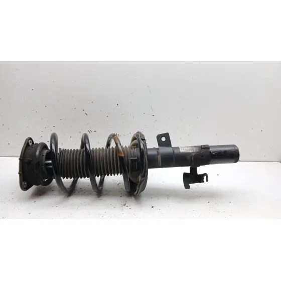 Amortiguador Delantero Derecho para Volvo V40 Hatchback (525)