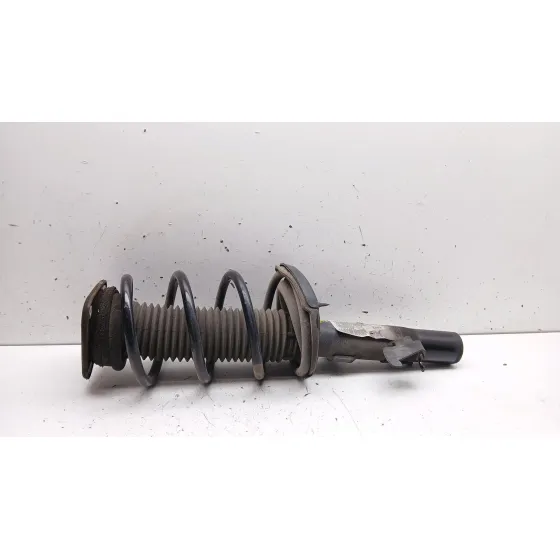 Amortiguador Delantero Izquierdo para Volvo V40 Hatchback (525)
