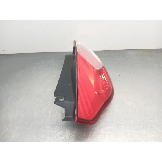 Piloto Trasero Izquierdo para Ford Fiesta Vi (Cb1, Ccn)
