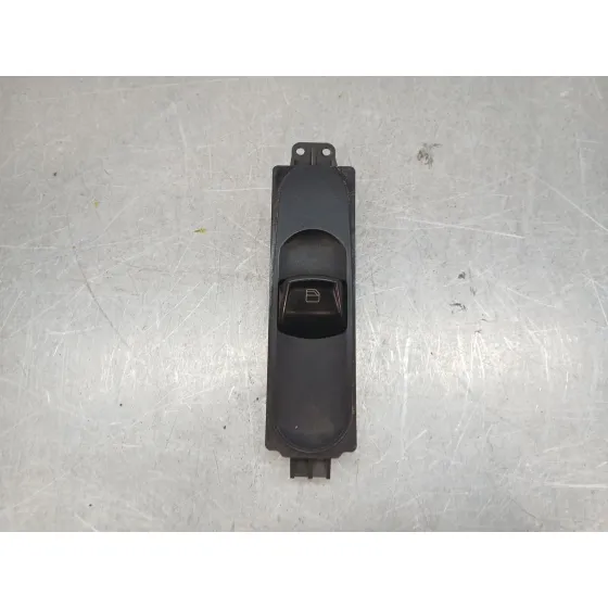 Mando Elevalunas Delantero Derecho para Mercedes-Benz Vito (W638) Caja Cerrada