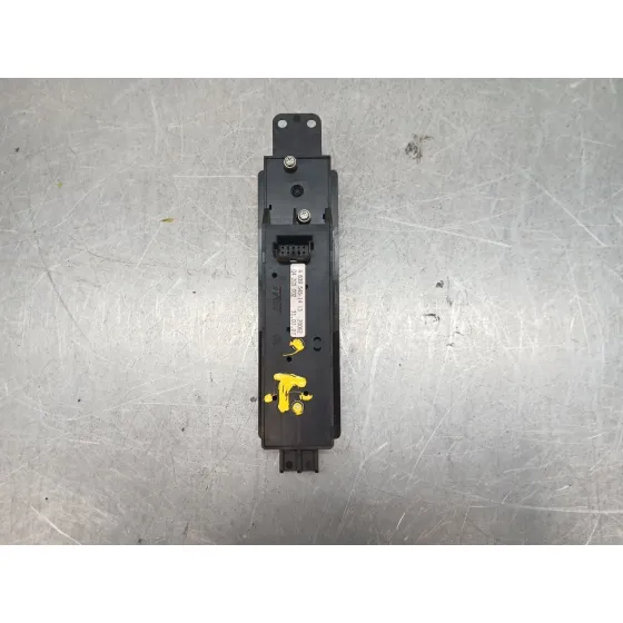 Mando Elevalunas Delantero Derecho para Mercedes-Benz Vito (W638) Caja Cerrada