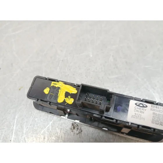 Interruptor para Omoda 5