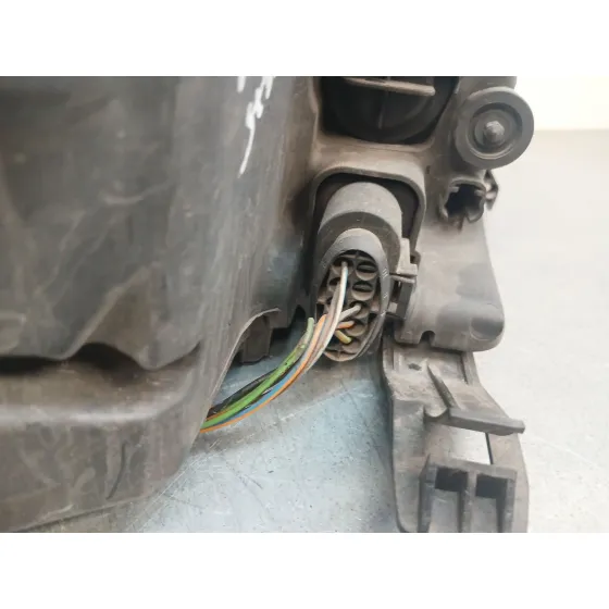 Faro Izquierdo para Ford Focus Ii (Da_, Hcp, Dp)