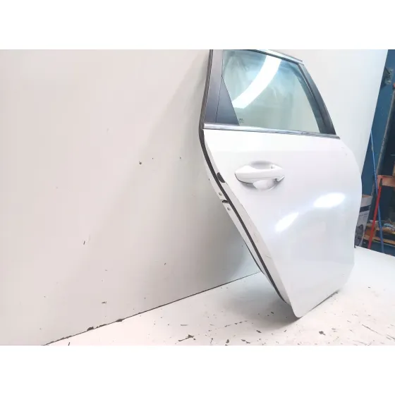 Puerta Trasera Derecha para Kia Ceed (Cd)