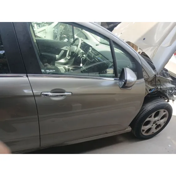 Puerta Delantera Derecha para Citroën C3 Ii (Sc_)