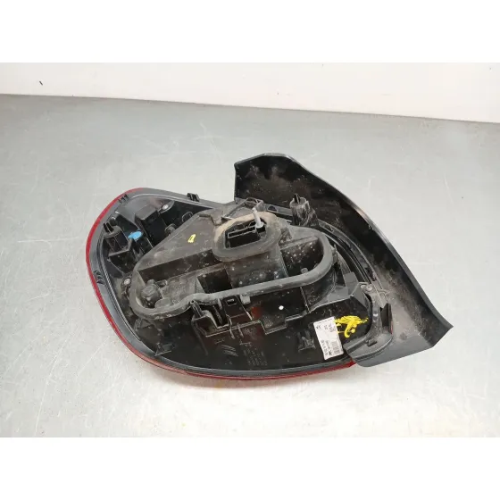 Piloto Trasero Derecho para Citroën C3 Iii (Sx)